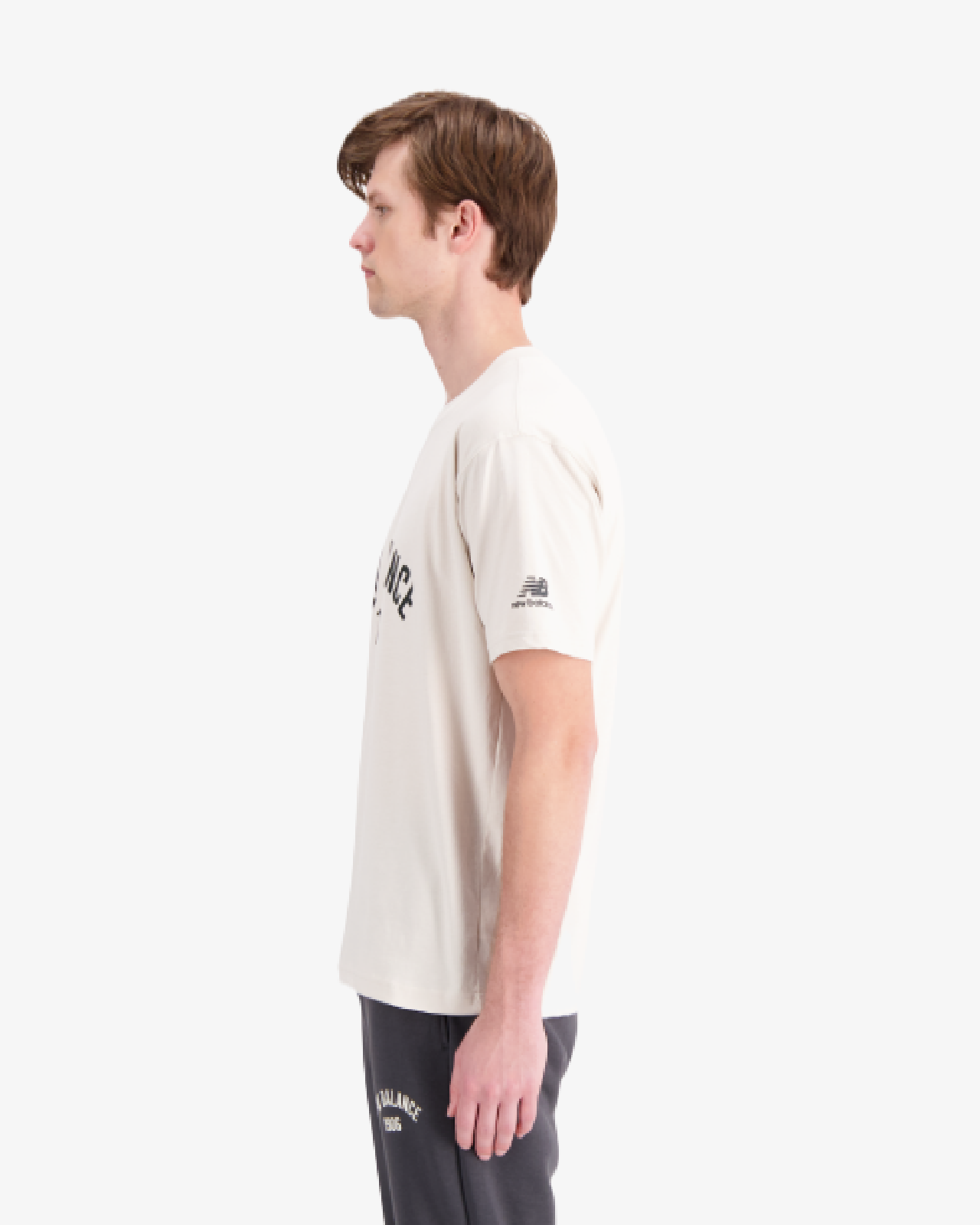 Image of Мъжка Тениска NEW BALANCE SHIRT ESSENTIALS VARSITY T-SHIRT - Ballistic-sport